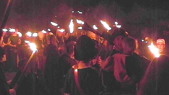 BURGFEST32.jpg (14861 Byte)